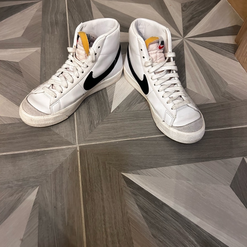 Nike Blazers White and Black High-Top